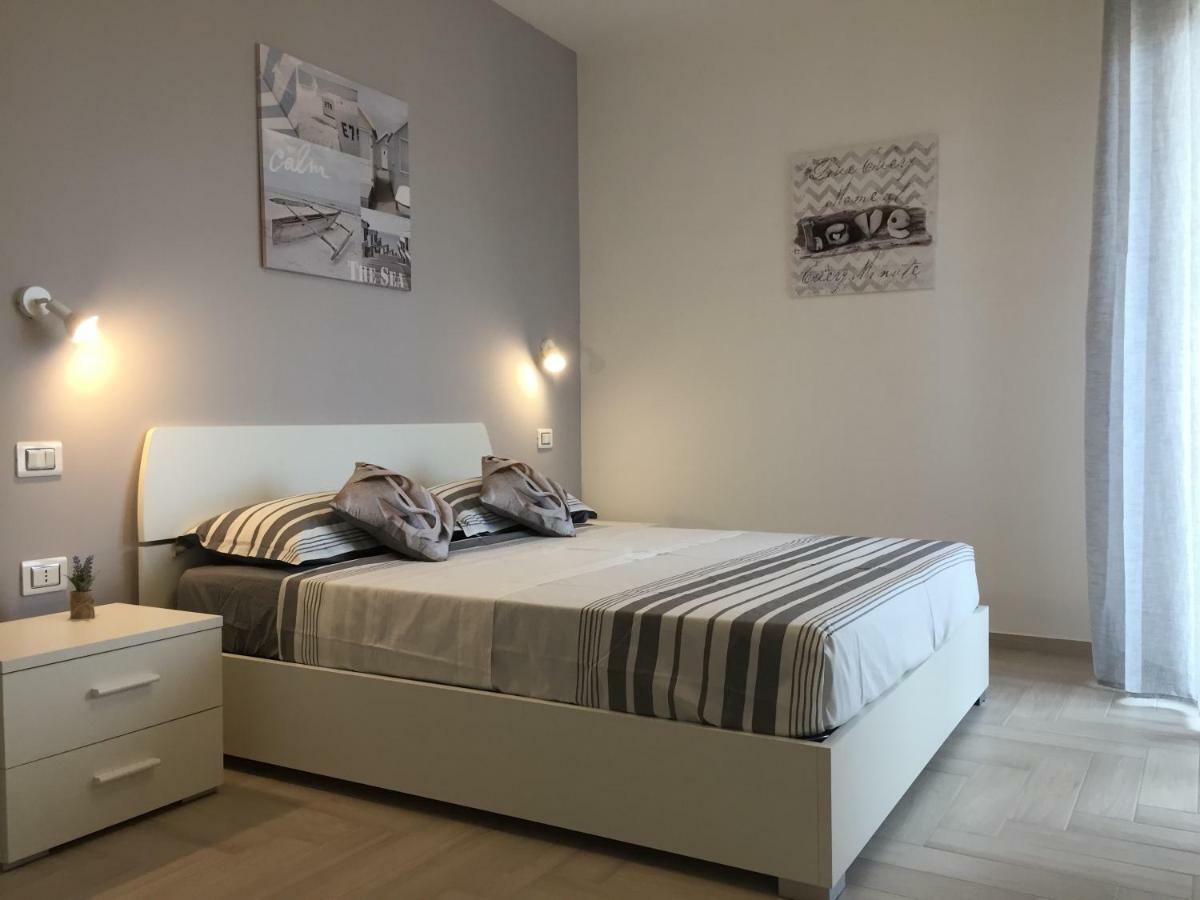 Le Domus Modern Apartments Cagliari Su Forti Eksteriør bilde