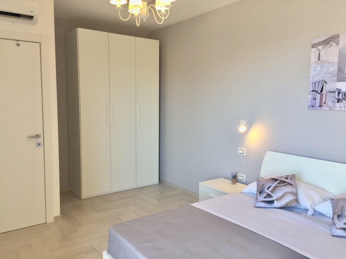 Le Domus Modern Apartments Cagliari Su Forti Eksteriør bilde