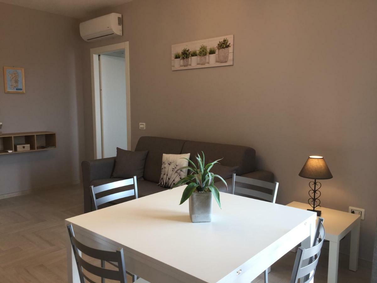 Le Domus Modern Apartments Cagliari Su Forti Eksteriør bilde